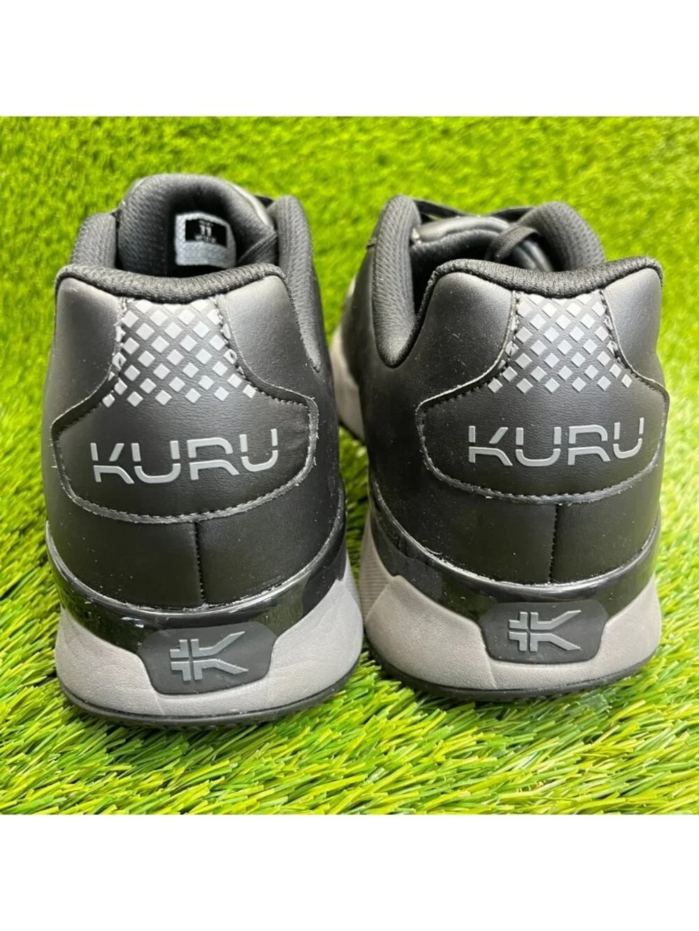 Kuru Quantum 2.0 Mens Size 11E Jet Black Gray Athletic Running Shoes Sneakers